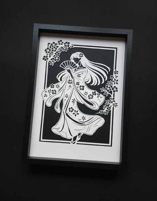 Obraz japonska geisha ręcznie wycinany papier kirie na prezent