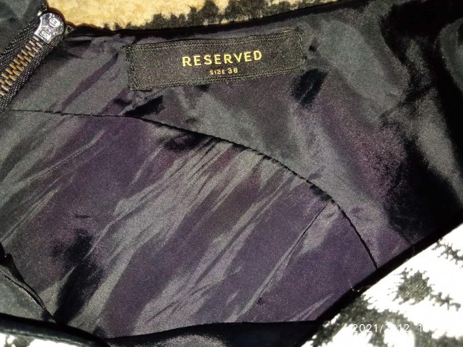Sukienka koktajlowa Reserved