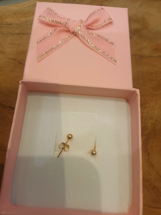 Złote kolczyki 3mm pr.585