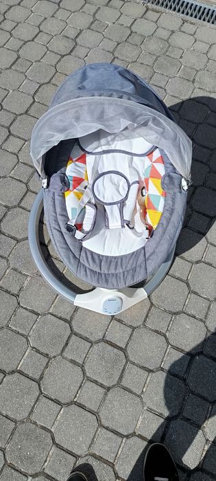 Vendo cadeira de baloiço bebe