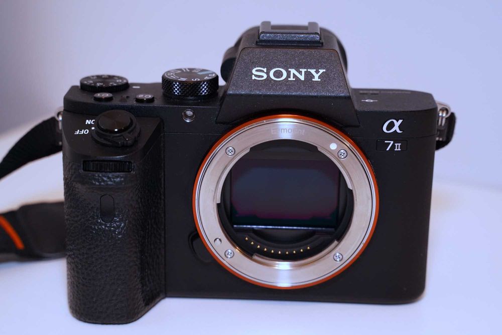 Sony A7 II ILCE 7M2 minimalny przebieg, bardzo dobry stan