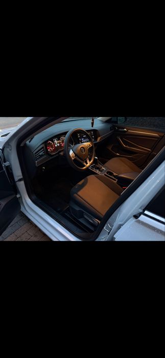 Volkswagen Jetta 2018