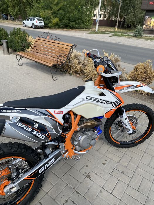 Продам  Geon gns 300 2025