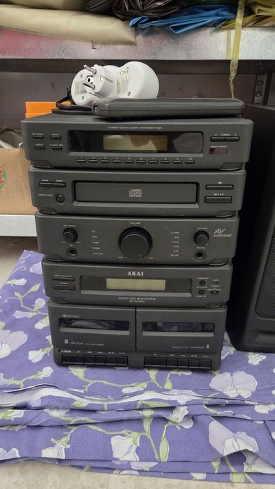 Wieża Akai AC-MX90