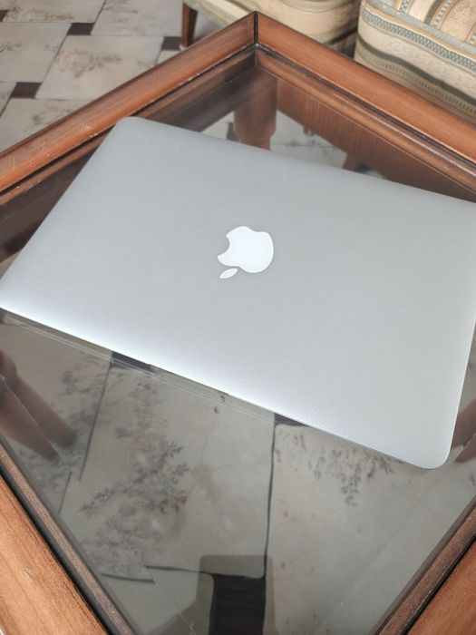 MacBook Air 11 2012 идеал
