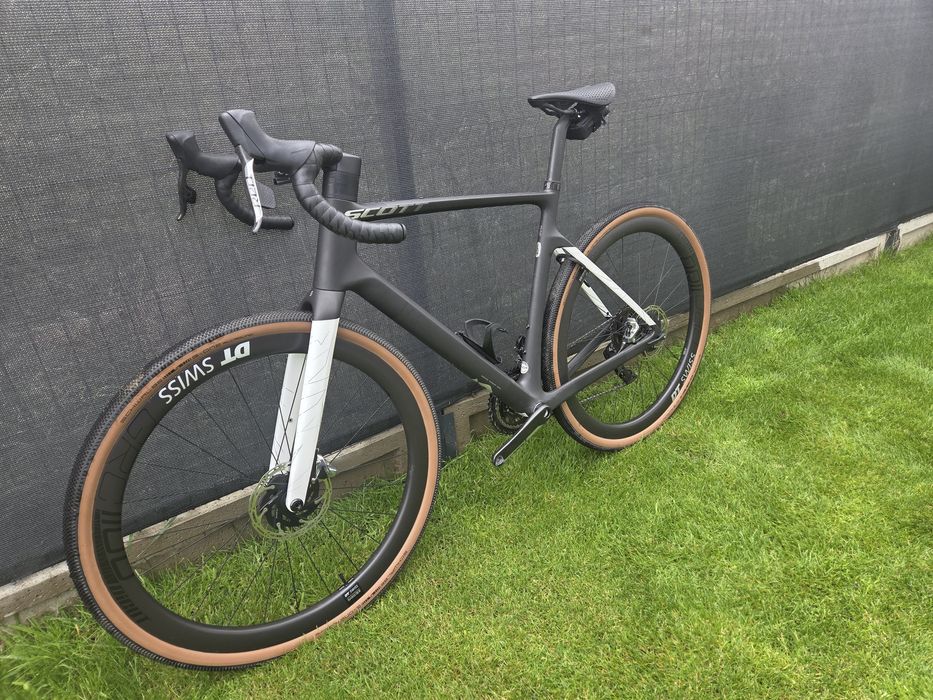 gravel Scott Addict Tuned rozm. L 56 SRAM Red AXS pomiar mocy