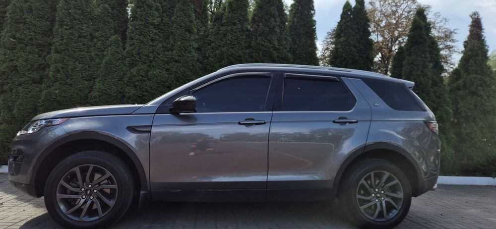 Land rover discovery sport 2016