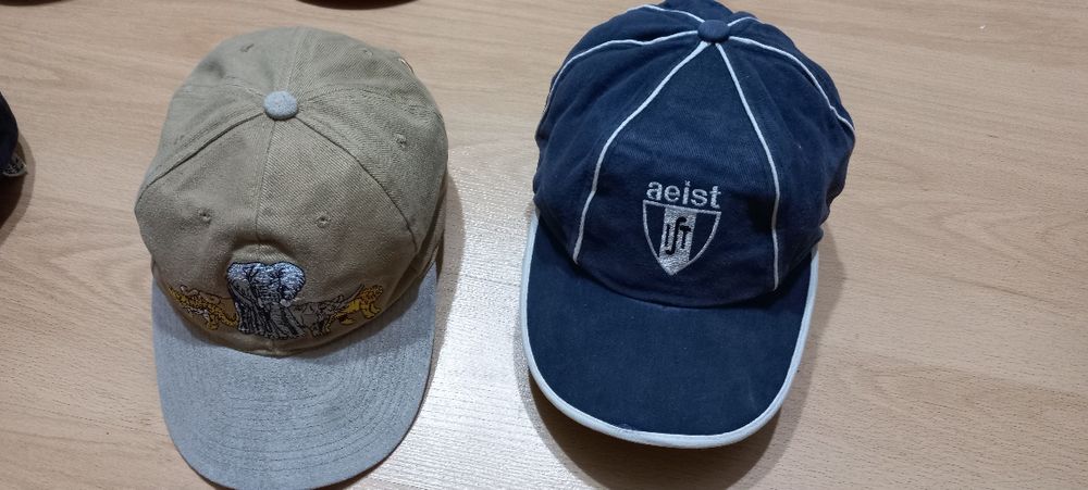 Chapéus de pala de adulto