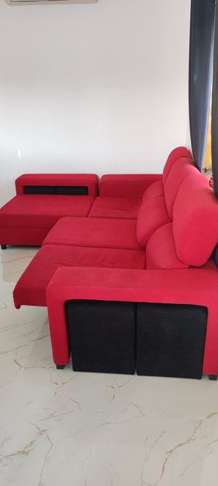 Sofá chaise lounge vermelho