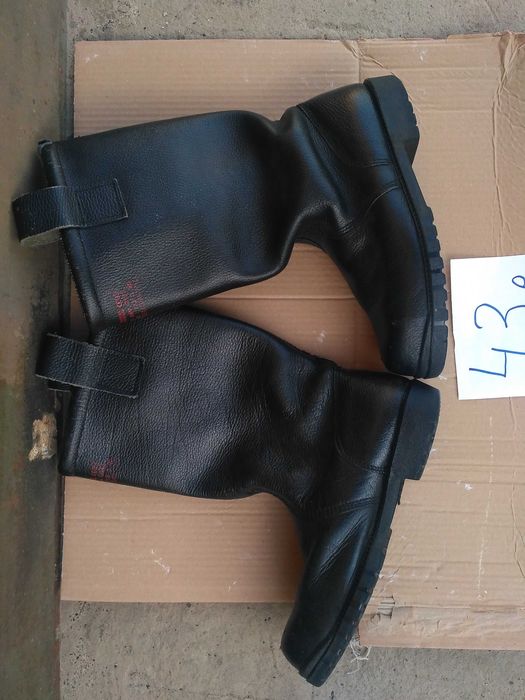 Спецвзуття Рабочая обувь Спецобувь Взуття робоче Взуття для роботи