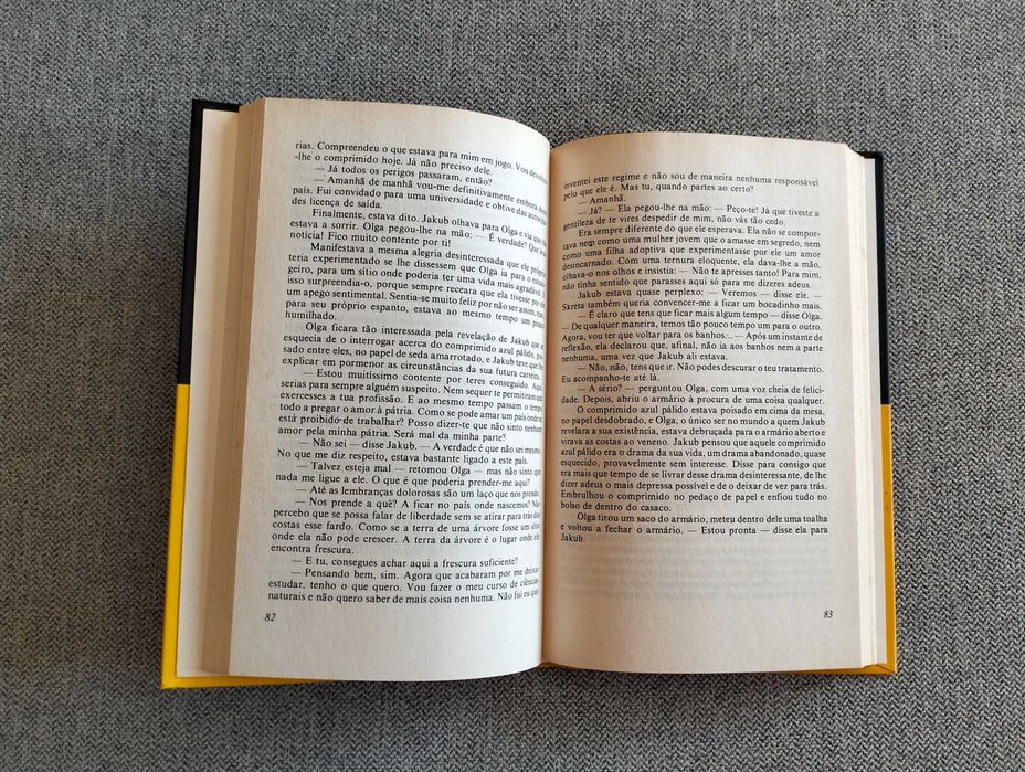 Livro "A valsa do adeus" de Milan Kundera