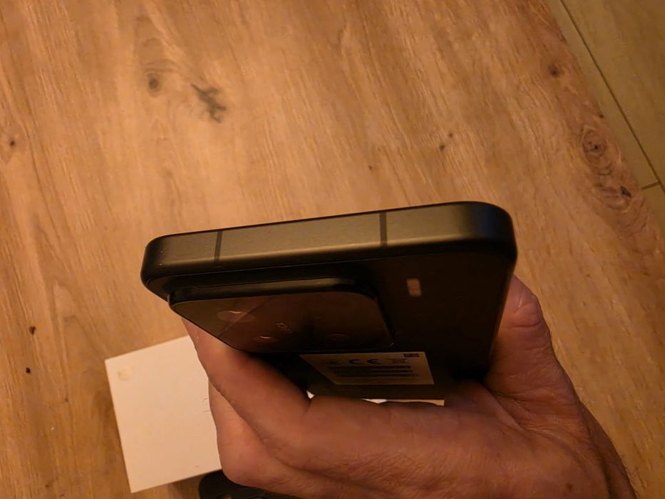 Xiaomi 15 12/256gb