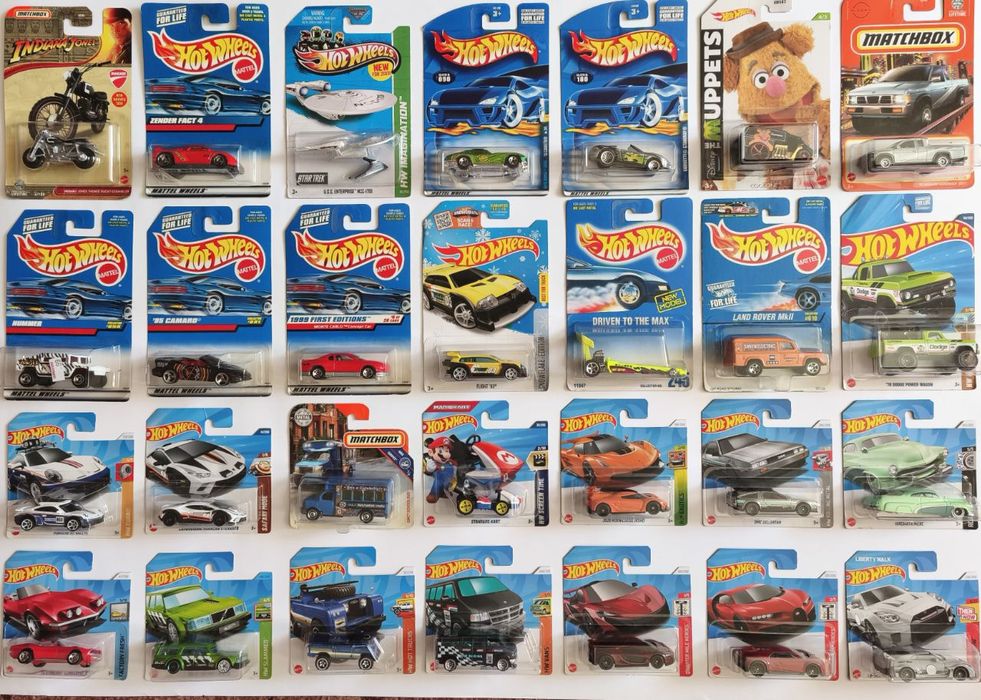 Колекційні моделі Hot wheels