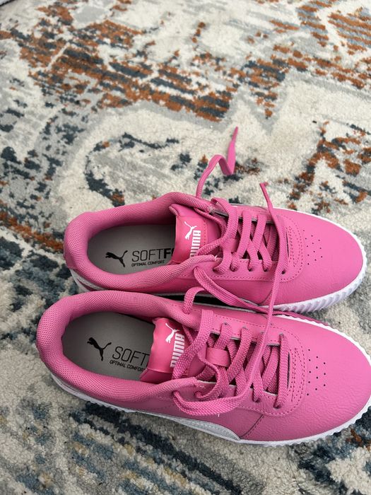 Ténis marca puma, número 36.