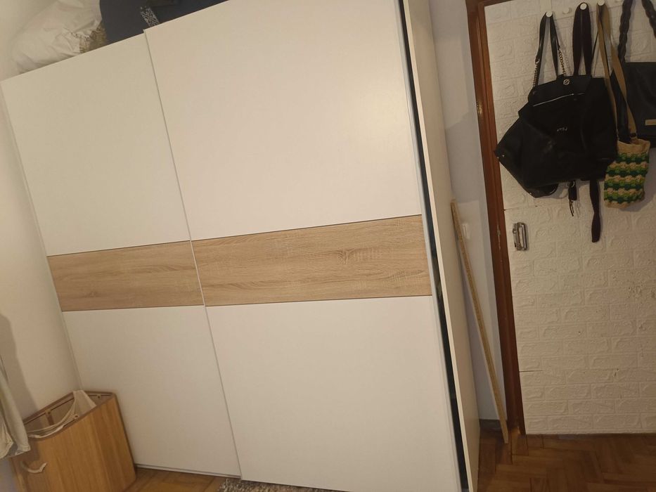 Roupeiro grande 200*210