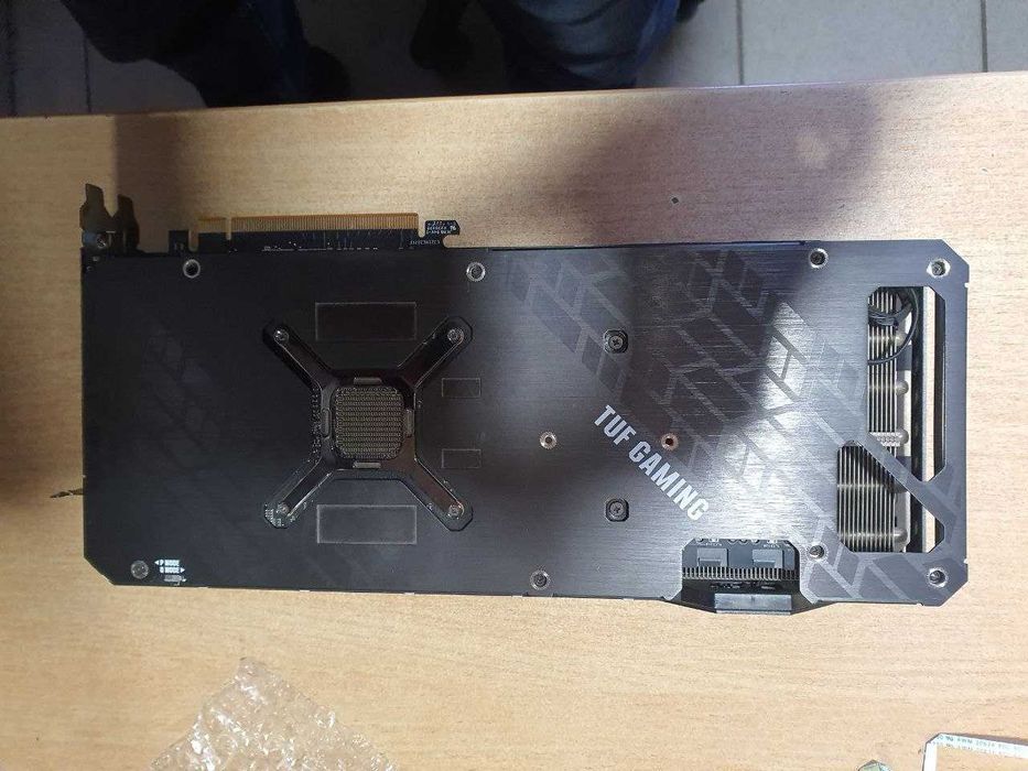Видеокарта Asus RX 6800 XT TUF Gaming OC 16GB GDDR6 256bit отл сост.
