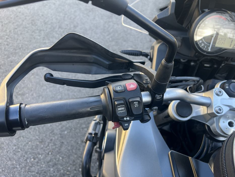 Bmw 750 gs  em bom estado, sem nada a fazer