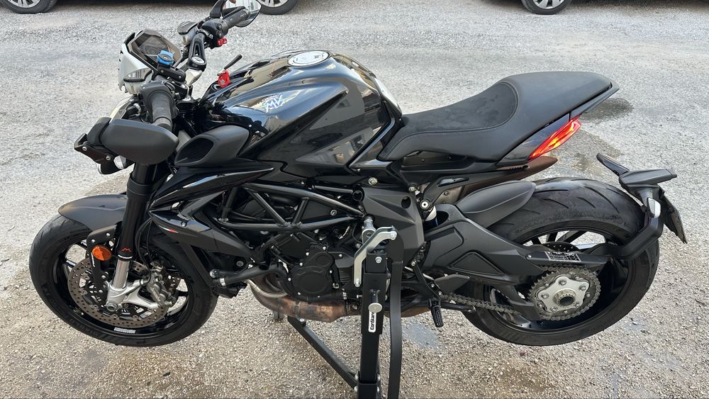 MV Agusta Dragster 800r 2025