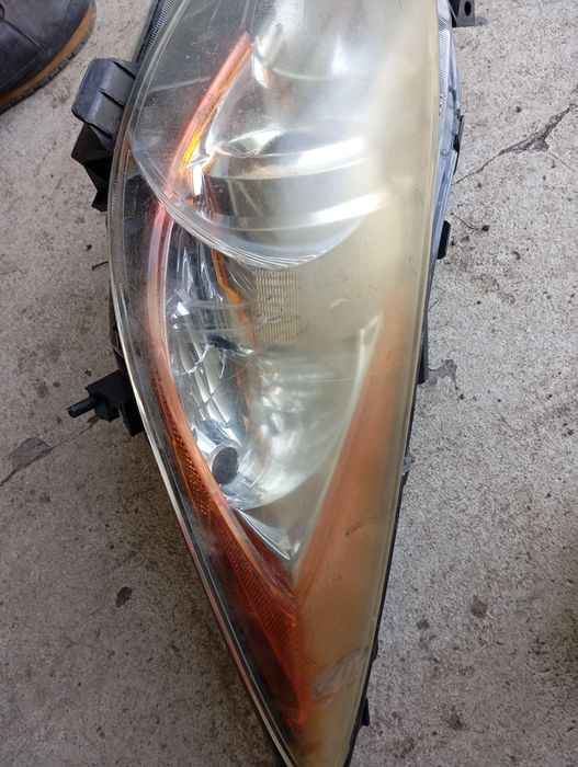 Фара мазда 3 америка сша