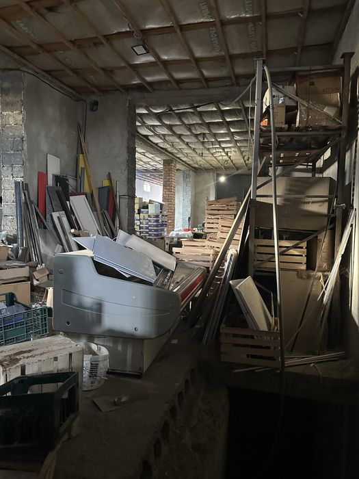 Здам приміщення під склад вул. Набережна 290м2