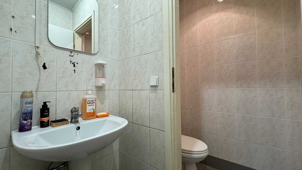 ПРОДАЖ окремого приміщення 1475м2 та ВЛАСНОЇ фасадної ділянки 42 СОТОК