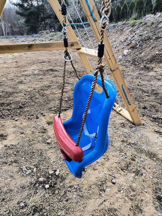 Dwa kubełki na huśtawkę