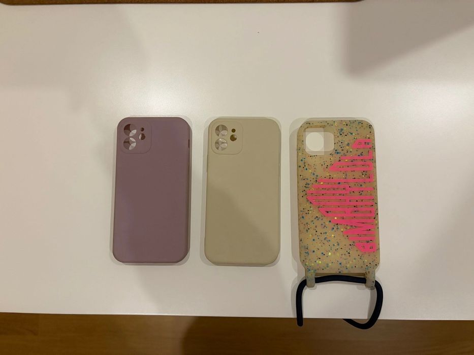 Capas IPhone 12 em bom estado