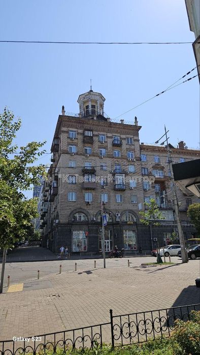 Продаж 2-к квартири, вул. В.Васильківська 67/7. м.Олімпійська 5хв