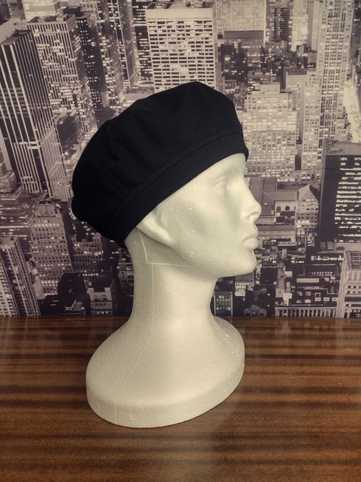 Czarno czarni - beret hand made
