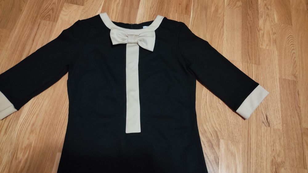Jak nowa elegancka sukienka r. 36 Macadamia