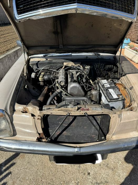Mercedes w115 de 1978