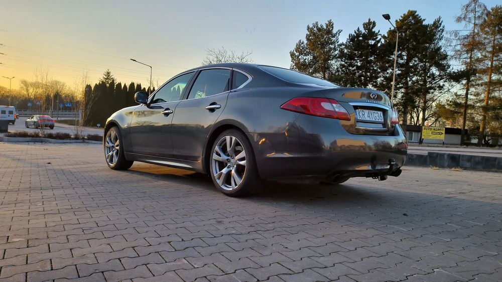 Infiniti M Infiniti M37s LPG HAK BOSE