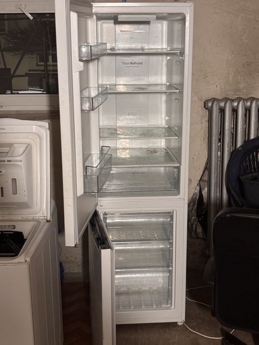 Amica lodówko/zamrażarka, TOTALNO FROST. Sprawna