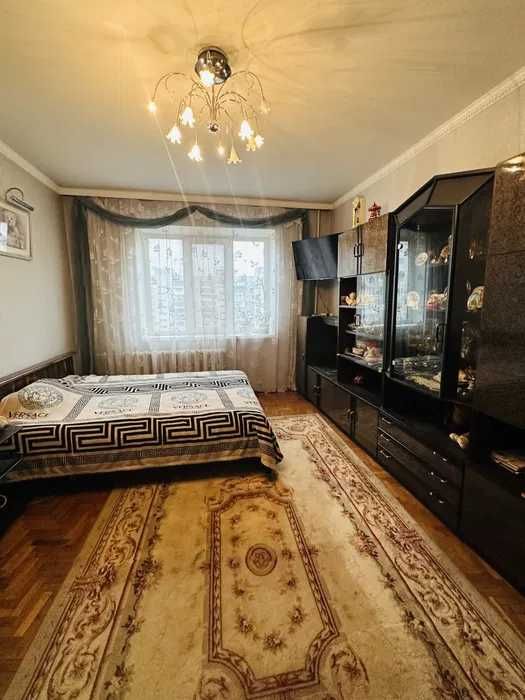 Продаж 3 кім Вишневе вул. Південна