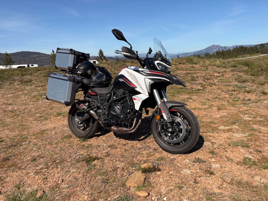 Benelli Trk 702 Como nova