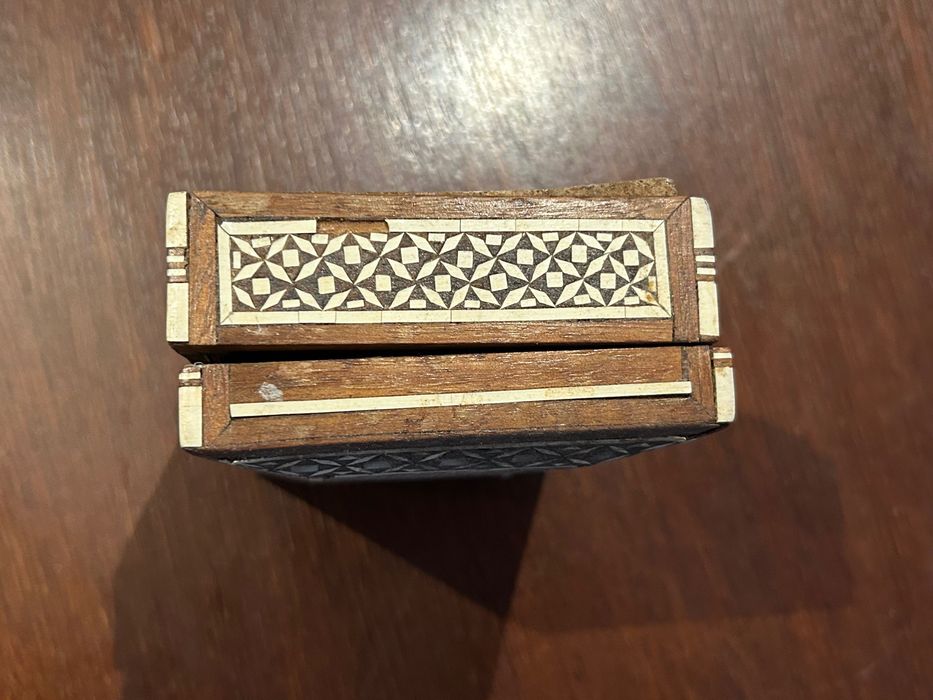 Szkatułka drewniana