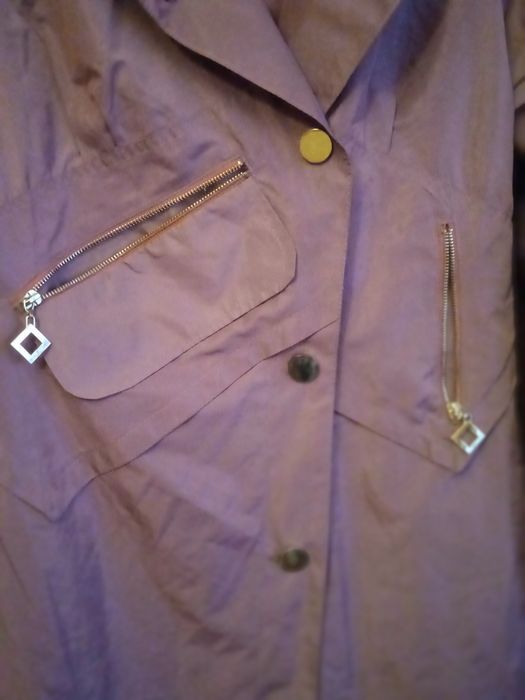 Продам жіночий плащ