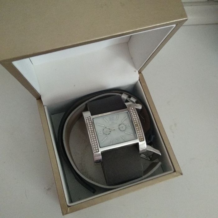 Relógio Eletta novo senhora