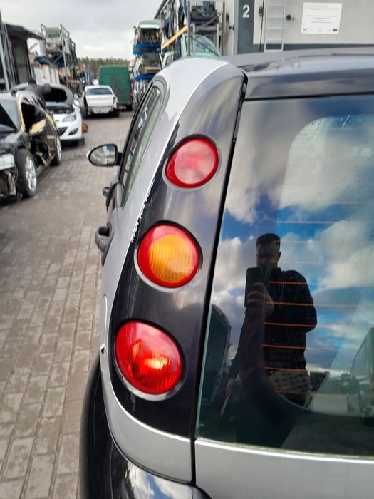 SMART FORFOUR 454 LAMPA LEWA TYLNA LEWY TYŁ W BŁOTNIK
