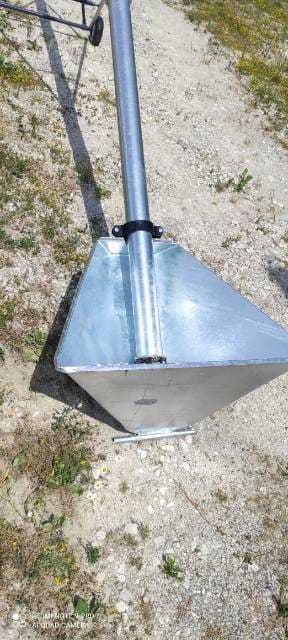 Żmijka pionowa/ podajnik zbożowy do silosu