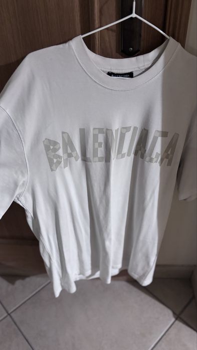Balenciaga- Branca