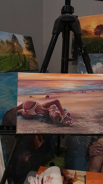 obraz olejny na płótnie Dziewczyna na plaży 20*30
