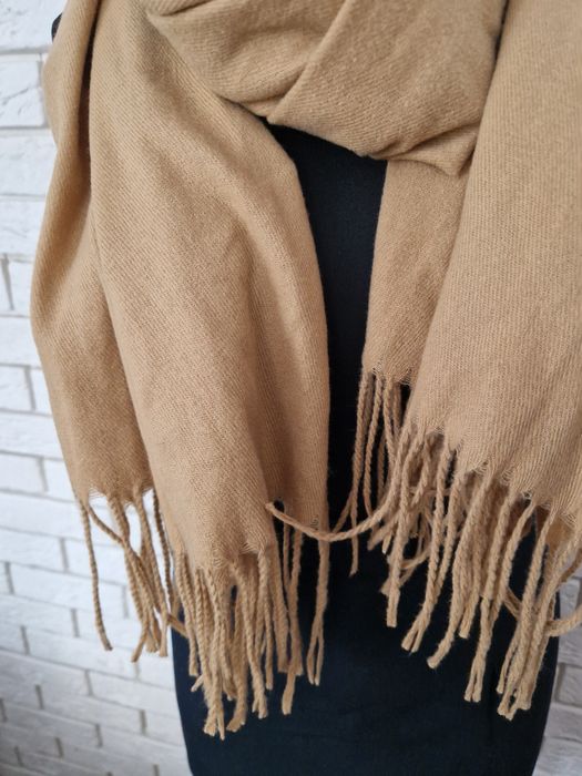 Karmelowy szalik z wełny dziewiczej 100% Pure Virgin Wool