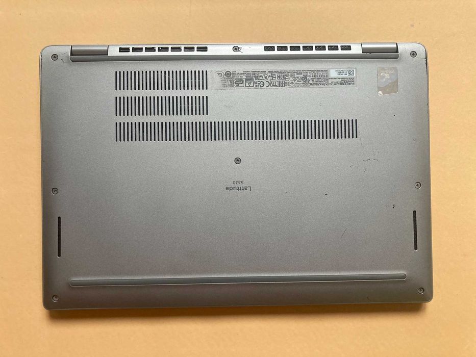 Dell Latitude 5330 Core i5-1245u RAM 8Gb SSD 256Gb 1920x1080 IPS
