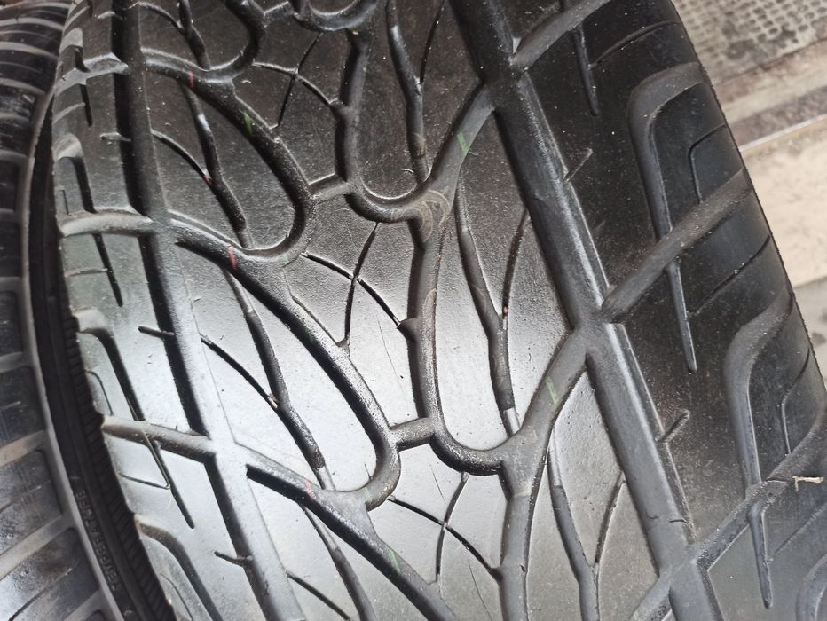 Летняя резина ПАРА 285/60 R18 Kumho Ecsta STX