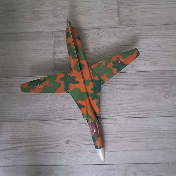 Самолет большой деревянний антиквариат