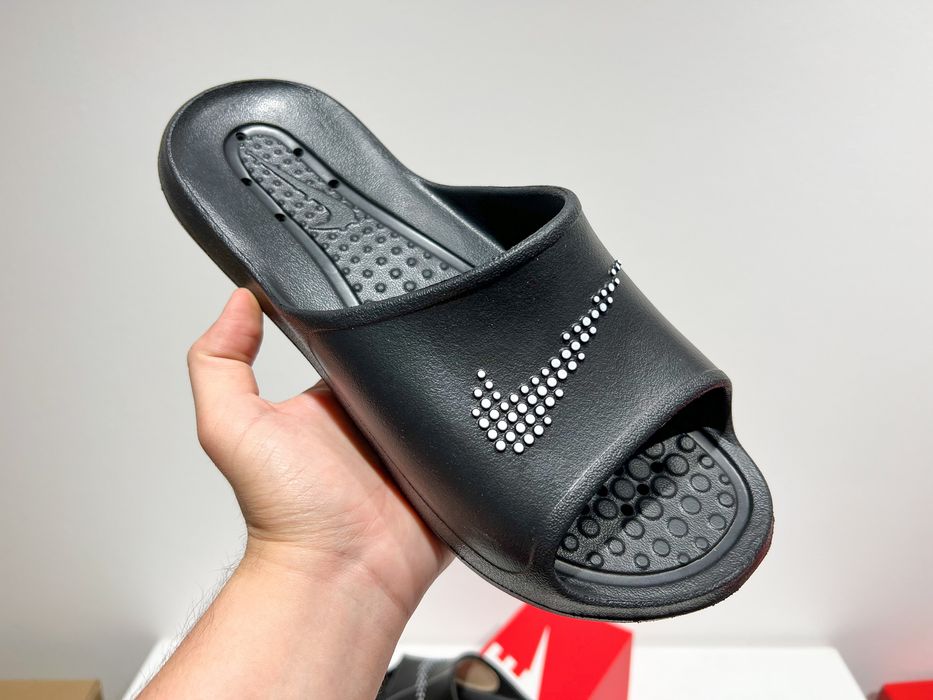 Шлепанцы Nike Victori One Shower Slide CZ5478-001