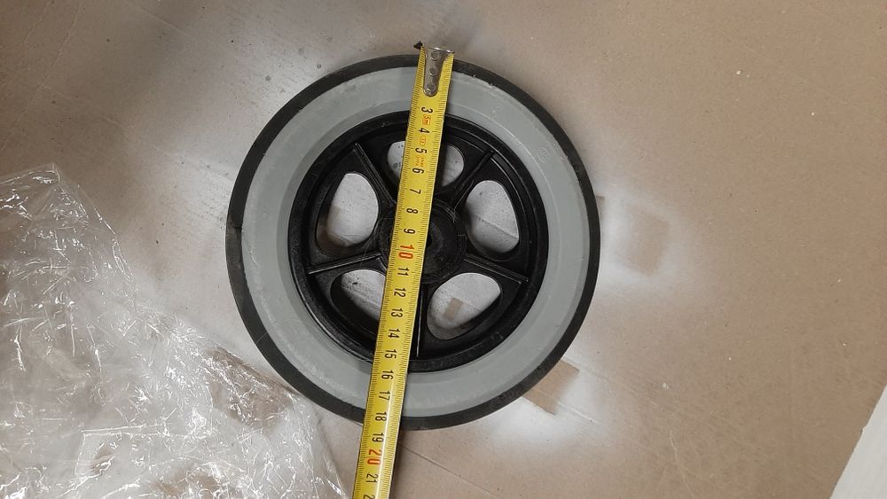 Koła pełne wózek,chodzik itp.