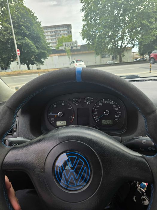 VW Golf MK4 TDI 1.9 PD115 (ler descrição)