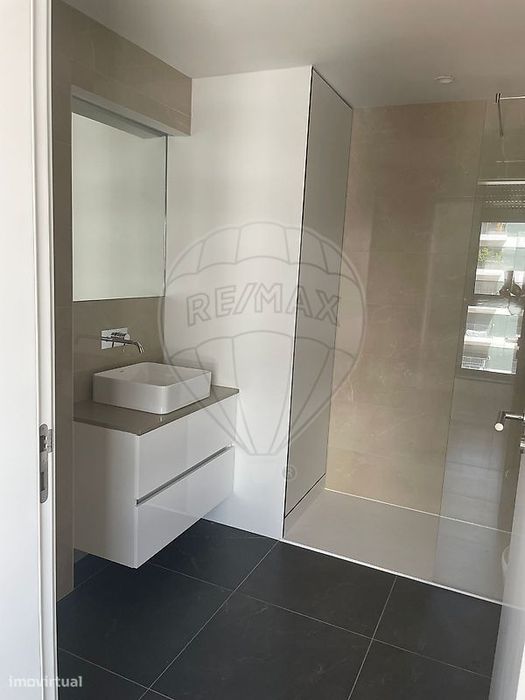 Apartamento T1 para arrendamento